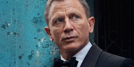 Seht hier den offiziellen Musik-Clip zu “James Bond 007-Keine Zeit zu sterben“